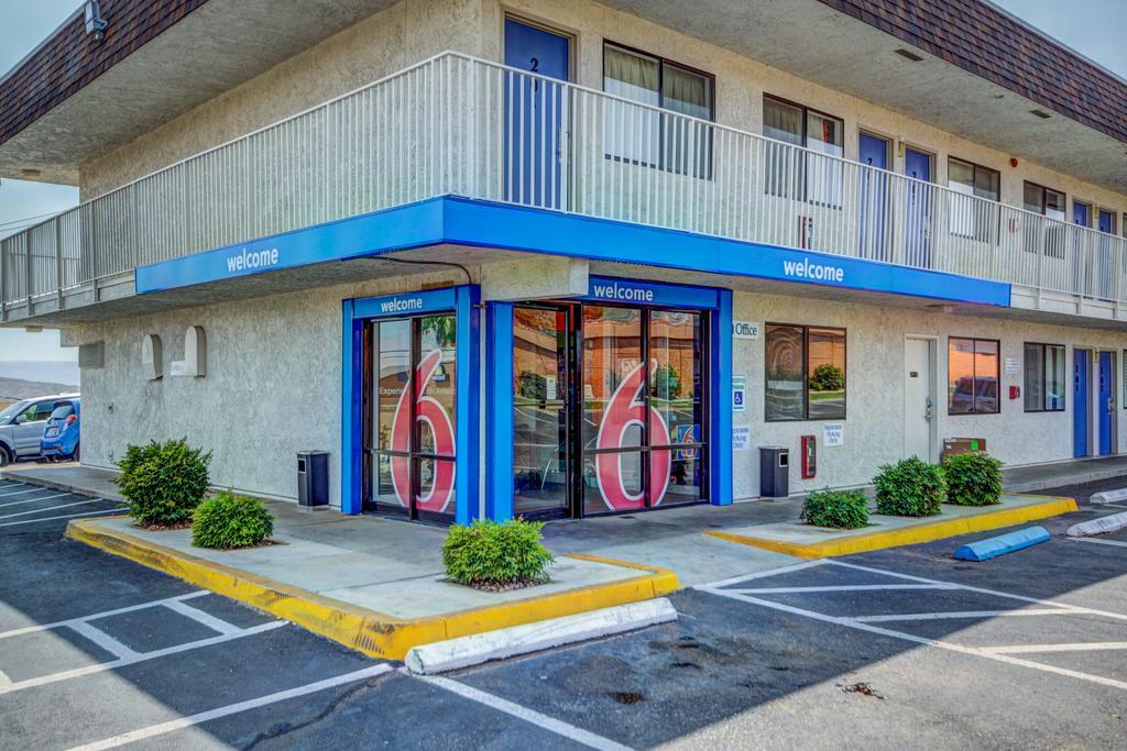 Motel 6 Saint George, Ut Екстер'єр фото